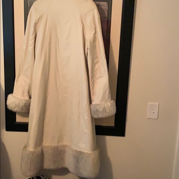 Jacket Vegan faux leather & fur cream jacket - Picture 6 of 8